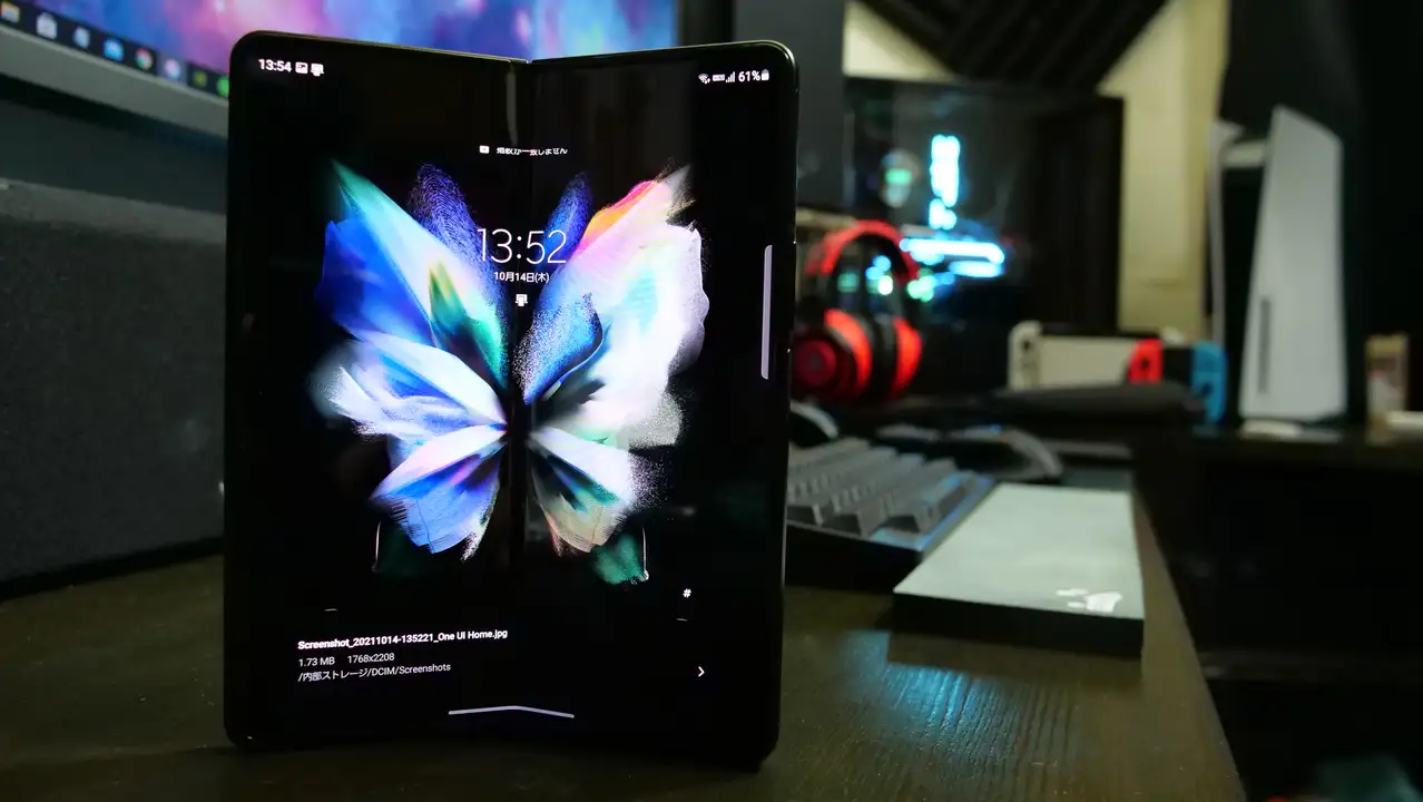 ドコモ版 Galaxy Z Fold3 5G レビュー