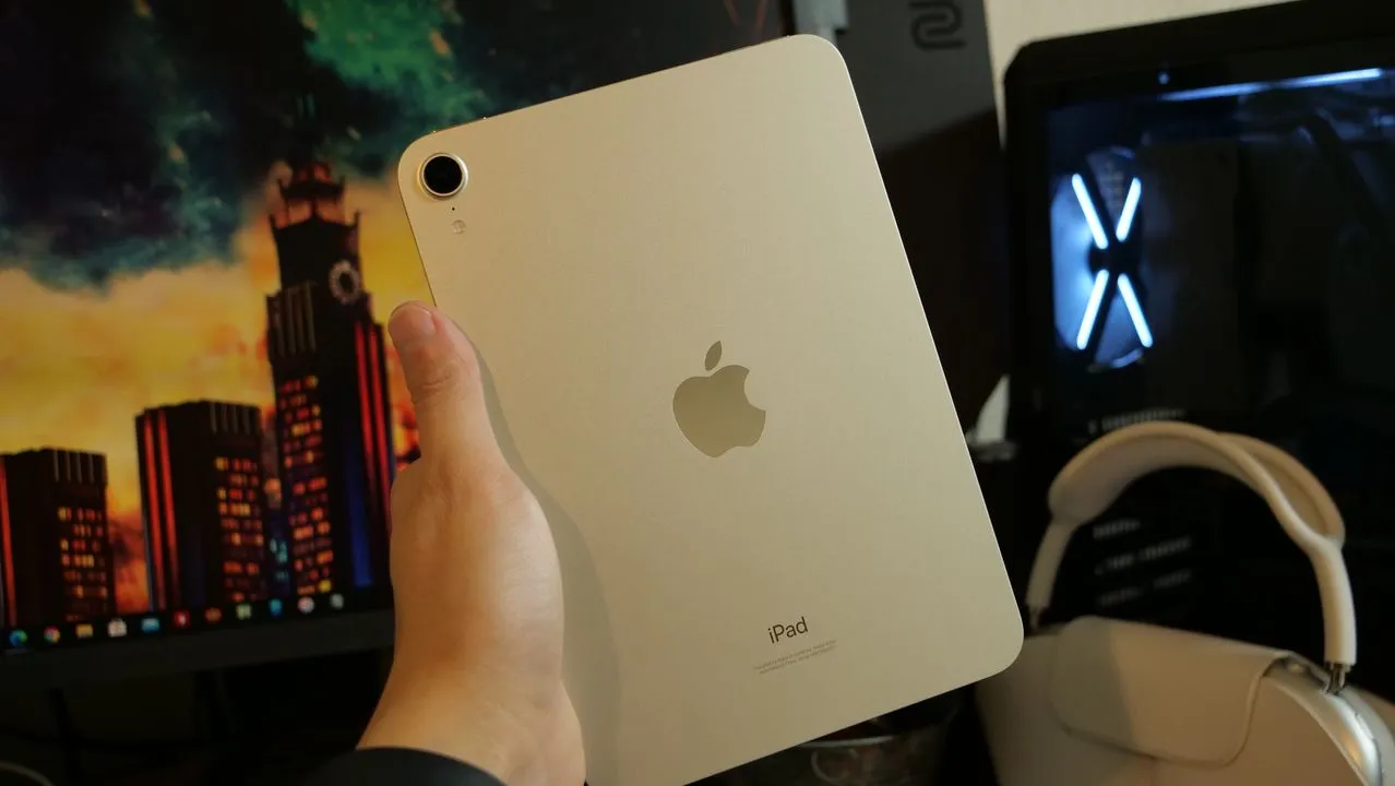 iPadmini 第6世代　スターライト
