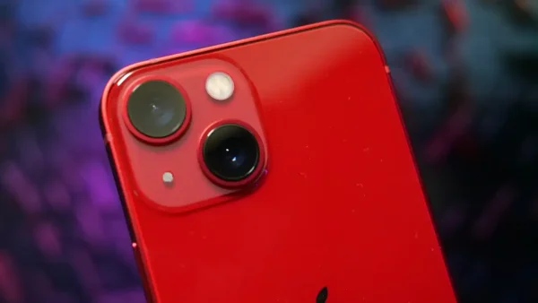 iPhone 13 mini PRODUCT RED