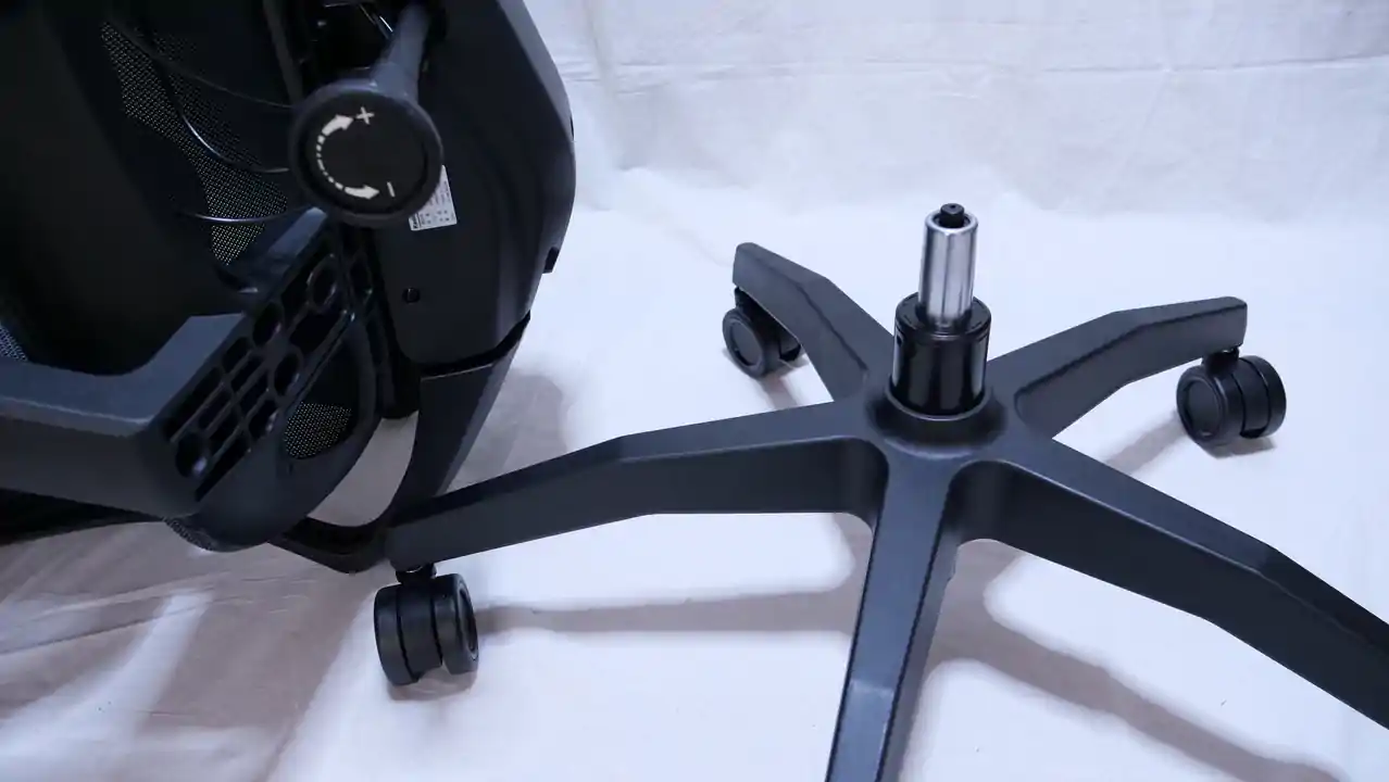 GrowSpica Pro(グロウスピカプロ) 背もたれとベースの装着
