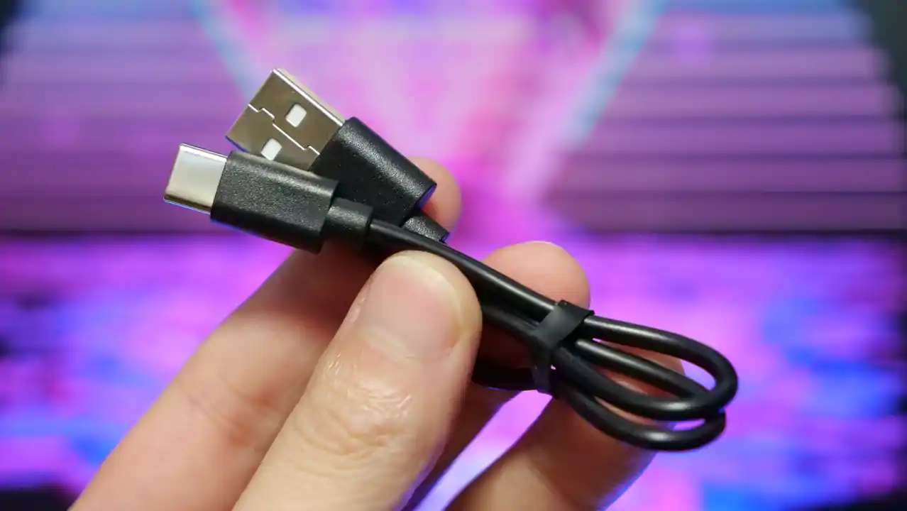 SOUNDPEATS Air4 Lite 付属品 充電ケーブル